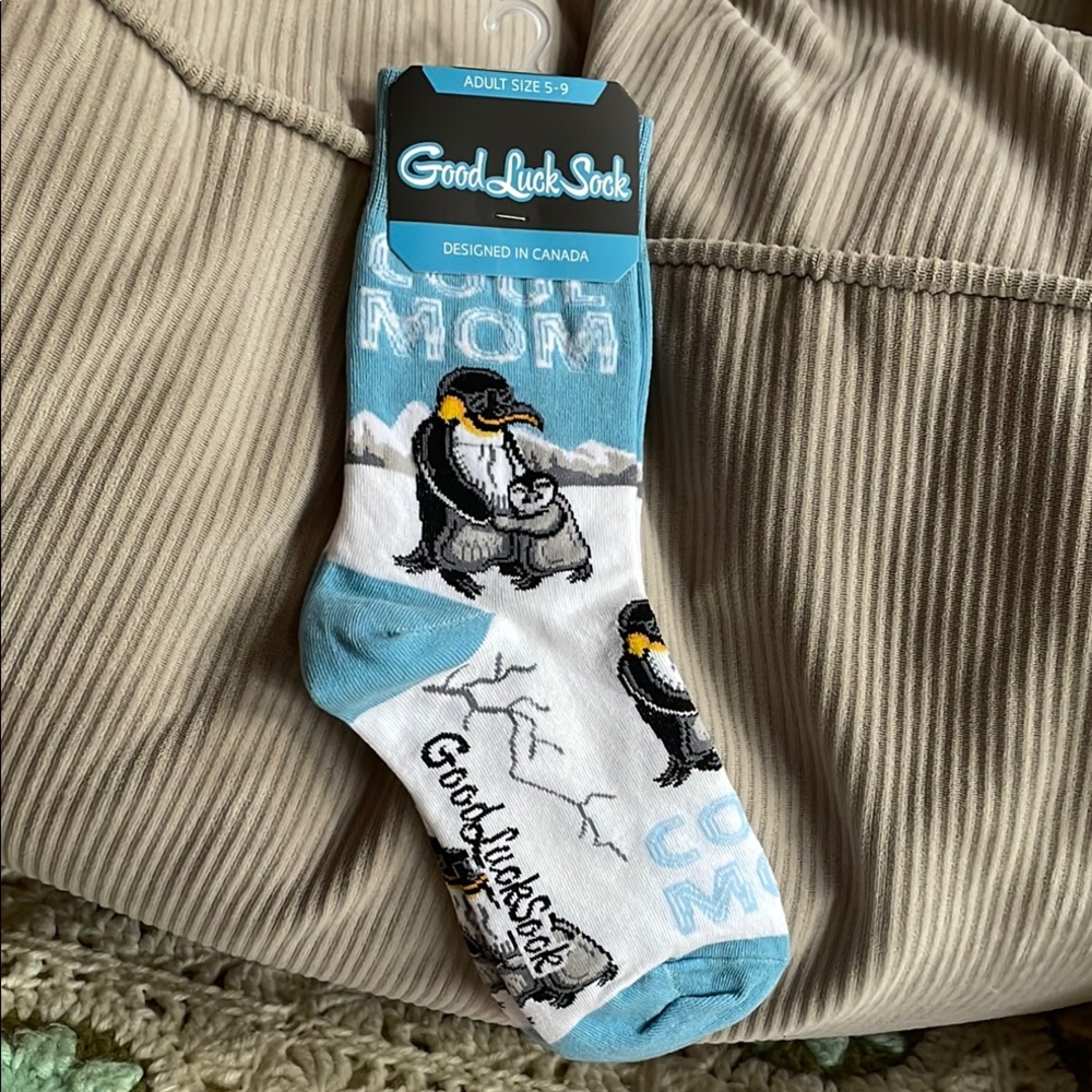 Cool Mom Penguin Socks - Blue